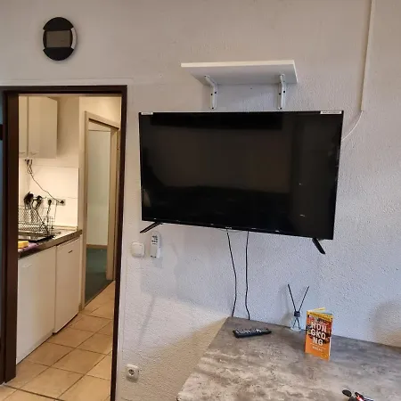 Tante Emma Hongkong * פאדרבורן