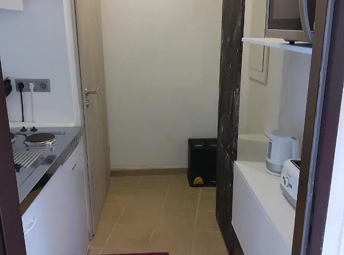 Tante Emma Hongkong Lejlighed